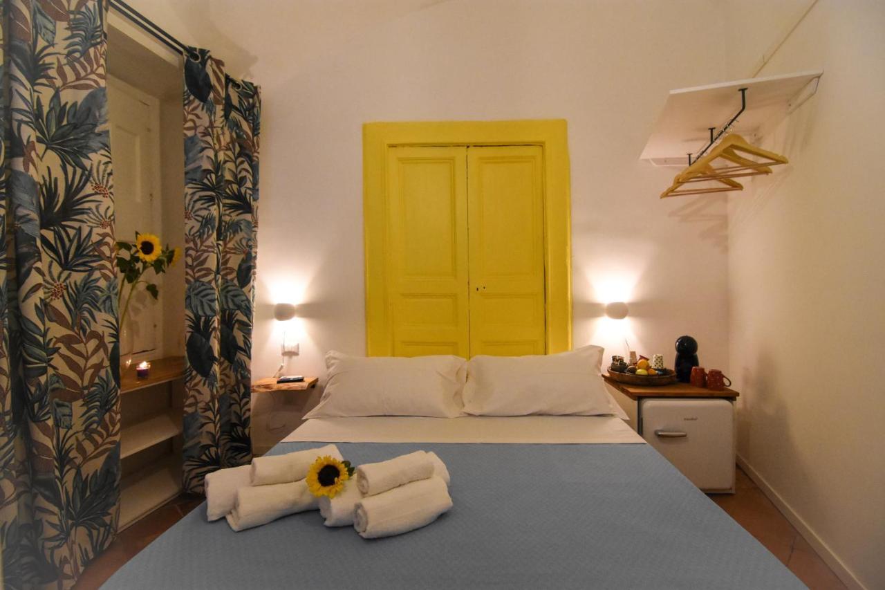 La Dimora Di Artemide B&B Неаполь Экстерьер фото