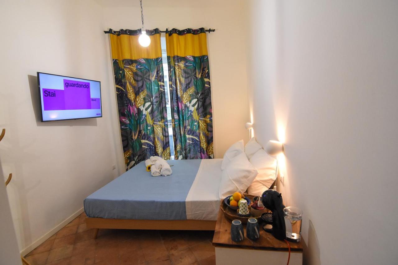 La Dimora Di Artemide B&B Неаполь Экстерьер фото
